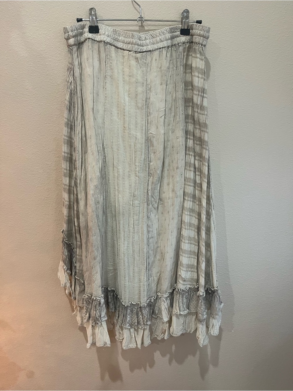 Boho High-Low Ruffle Maxi Skirt - Cream Taupe - Picture 8 of 8